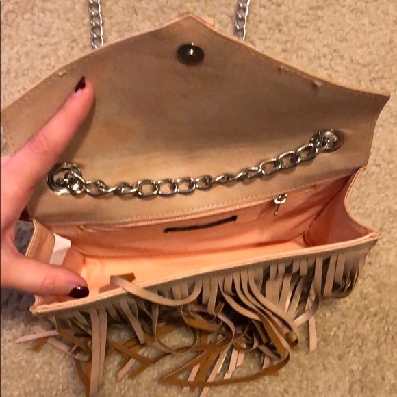 Fringe crossbody bag - Picture 3 of 3